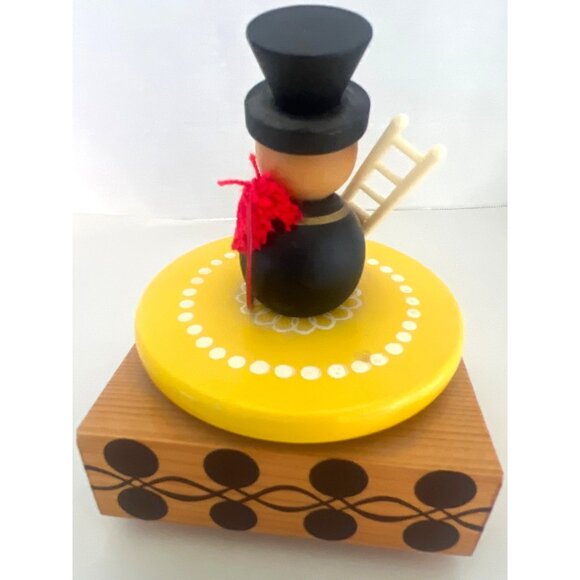 Steinbach Volkskunst Thorens Chim Chim Cheree Music Box Chimney Sweep Switzerlan - Picture 2 of 5